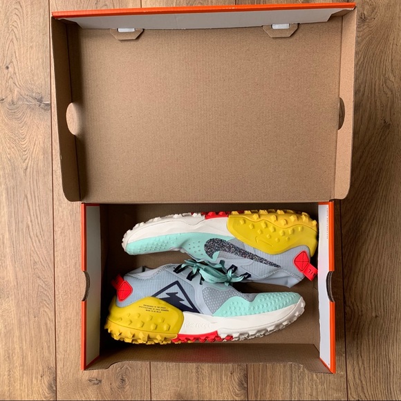 Nike Women’s Wildhorse 6 Hiking Shoes - Picture 9 of 10